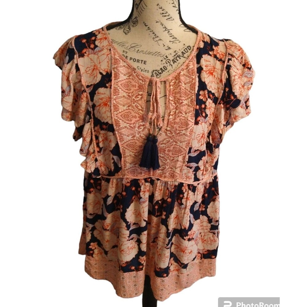 Knox rose medium boho ruffled tassel tie top